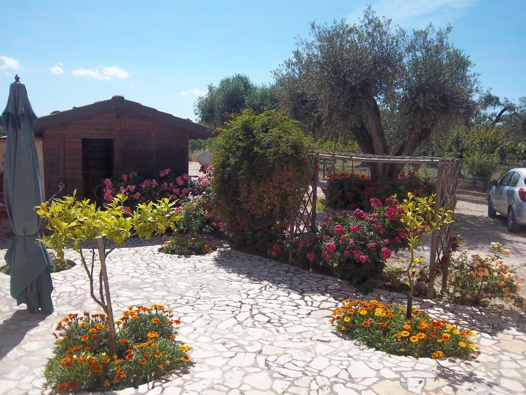 B&B Villa Anastasia Club Mesagne Exterior foto